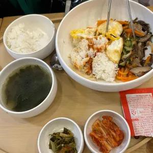 본죽 사진