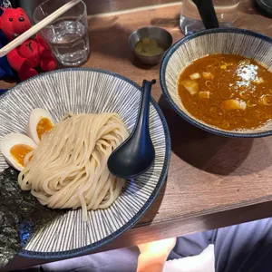 멘즈키 사진