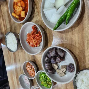 장충순대국 사진