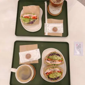 달온느 리뷰 사진