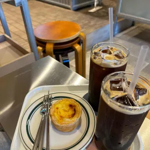 딥커피스트릿 사진