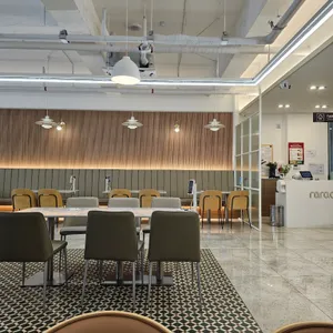 라라코스트 리뷰 사진