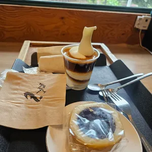 게으른악어 사진
