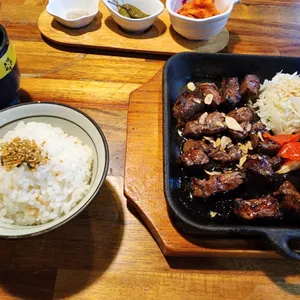 모모스테이크 사진