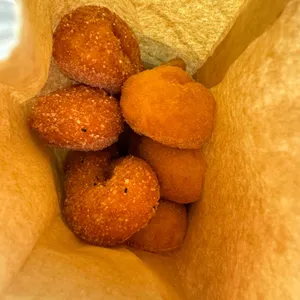 꽈배기진 사진