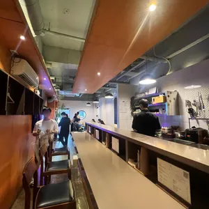 윤돈 리뷰 사진
