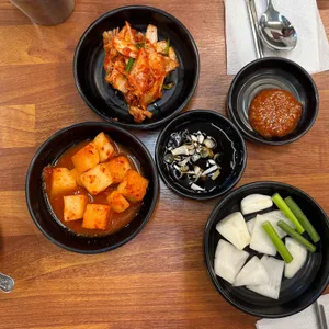 부산아지매국밥 사진