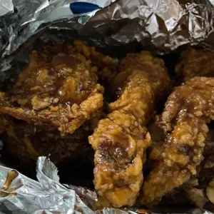 청년치킨 사진