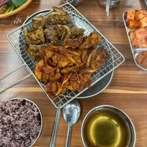 송씨제육 사진