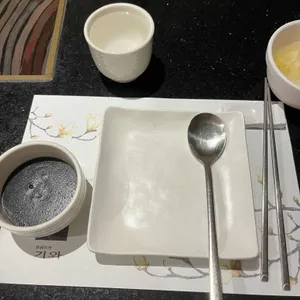 기와 사진