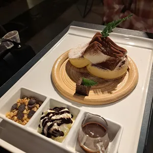 앤앤드 사진