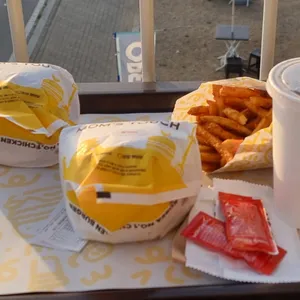 맘스터치 사진
