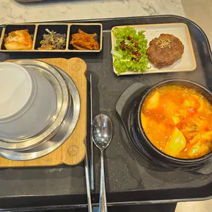 찬장 사진