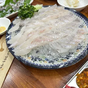 광어랑멍게 사진