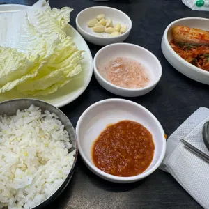 훼미리손칼국수 사진