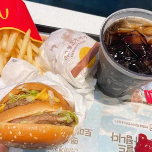 맥도날드 사진