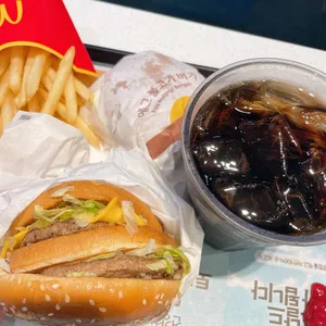 맥도날드 사진