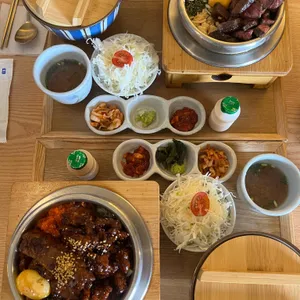 돌돌솥 사진