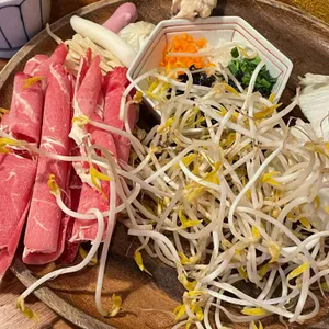 모모식탁 사진