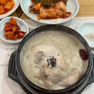 지호한방삼계탕 사진