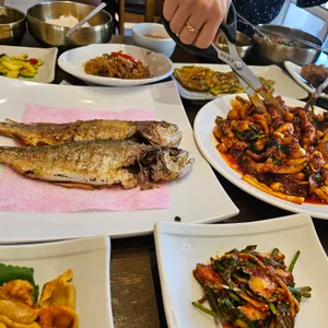 박해윤통영해물밥상 사진