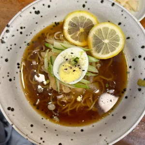 아야멘 사진