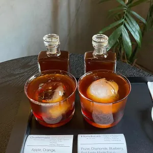 학티스트 커피로스터스 사진