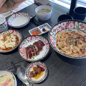 원 디그리 노스 사진