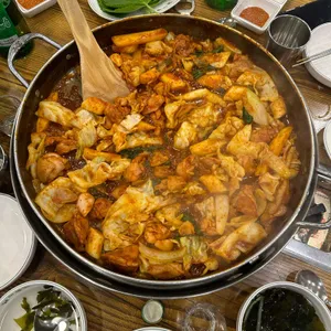 닭이봉춘천닭갈비 사진