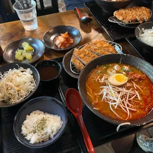 멘무샤 사진
