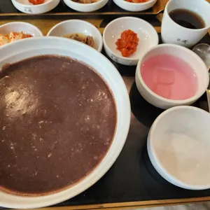 본죽 사진