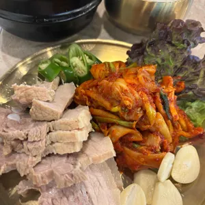 양재옥 사진