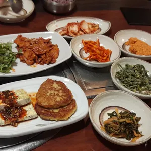 생생이두부보쌈 사진