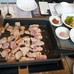 돈블랑 사진