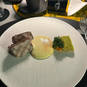 콘피에르 리뷰 사진