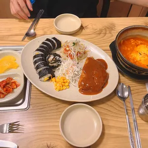 김밥천국 대표 사진