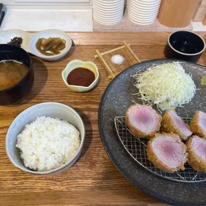 오사카멘치 달동 사진