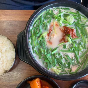 부산아지매국밥 사진