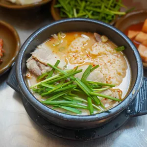 수변최고돼지국밥 사진