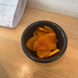 고멘 사진