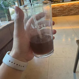 카페 아래로 사진