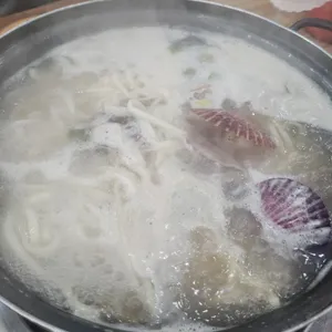 가리비칼국수 사진