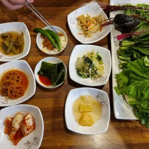 윤훈식농가쌈밥 사진
