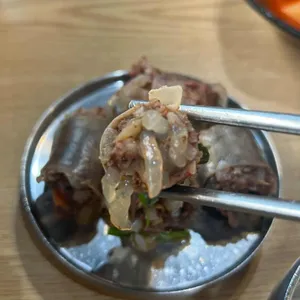 황금돼지순대국 사진