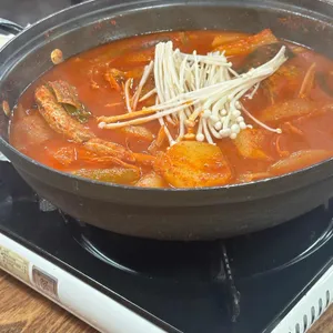 은행나무집 사진