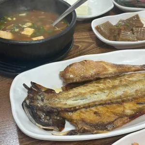 은행나무집 사진