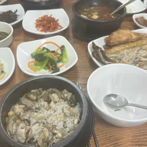 은행나무집 사진