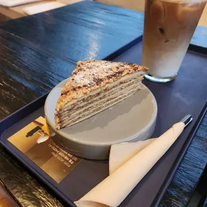 라뷰 사진