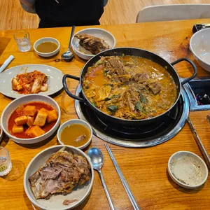 조마루감자탕 사진
