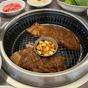 초당우가 사진